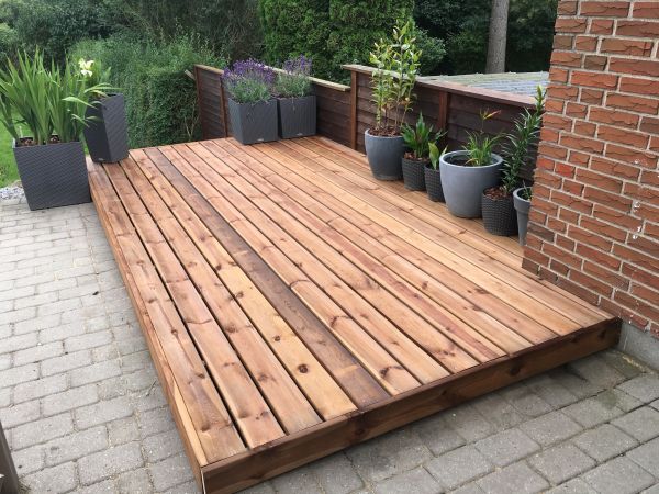 Cost of Platform Deck Installation in Kennewick