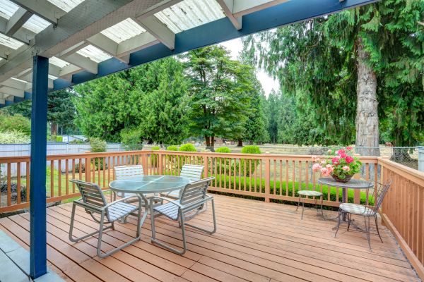 Cost of Deck Carpentry Service in Kennewick